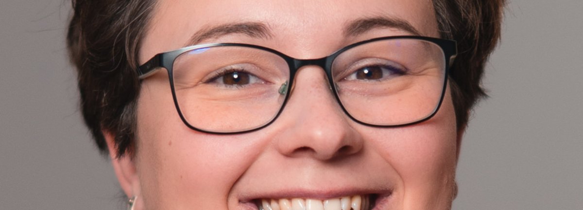 Portrait von Deborah Drensek
